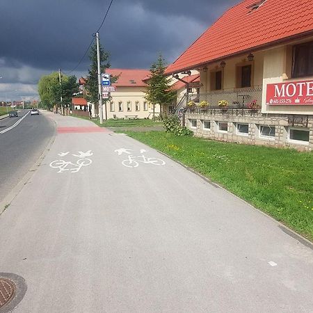 Motel Krolowej Jadwigi ซานดอเมียร์ช ภายนอก รูปภาพ